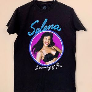 Selena Quintanilla Graphic T-Shirt